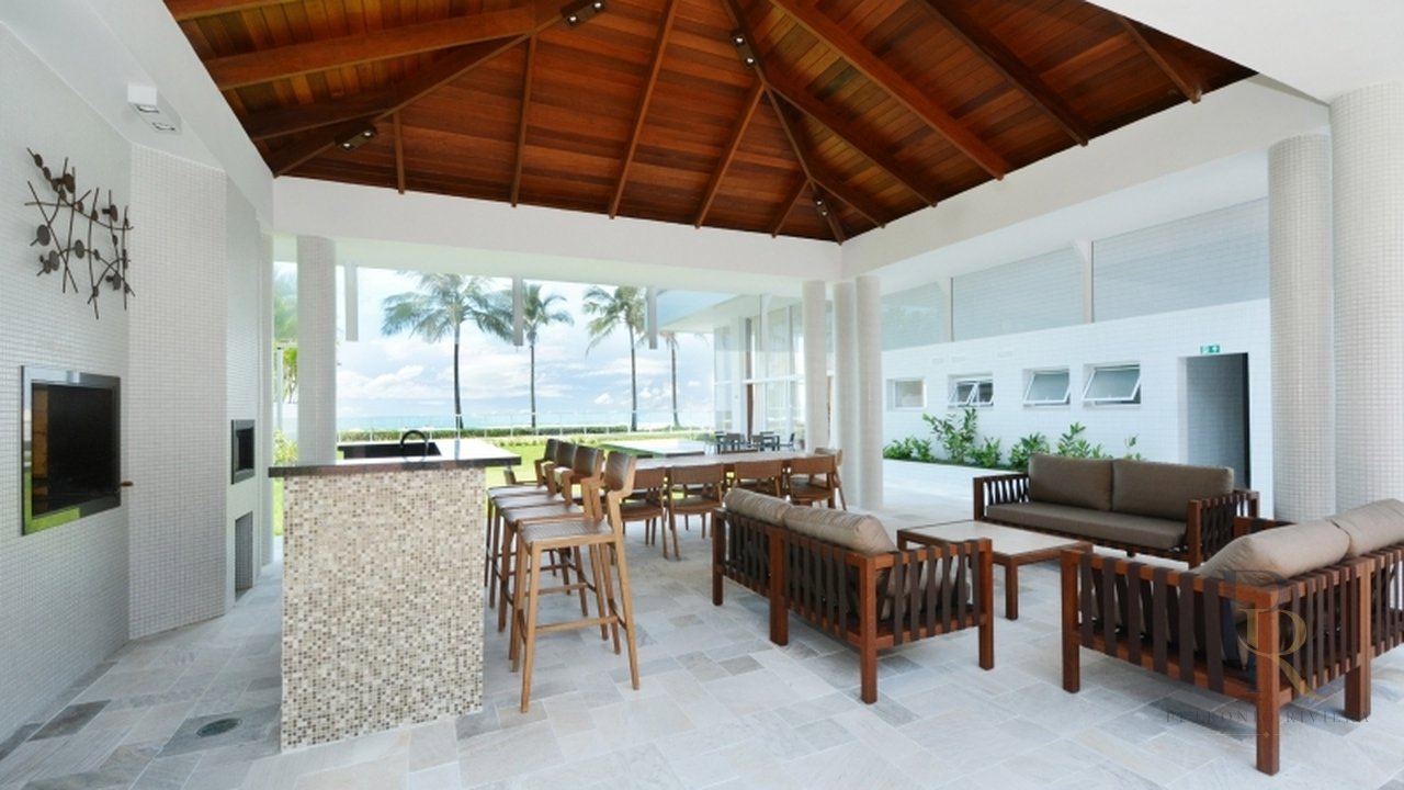 Apartamento pé na areia frontal — foto 55 de 61