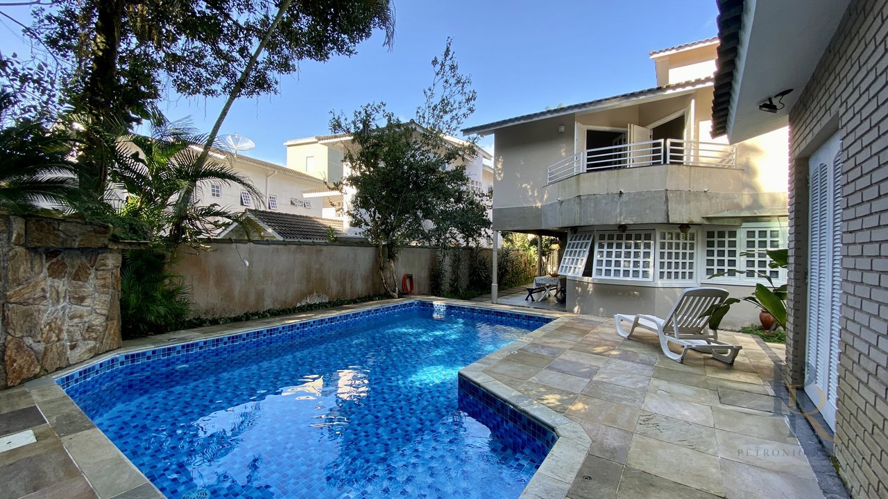 Casa — foto 1 de 6