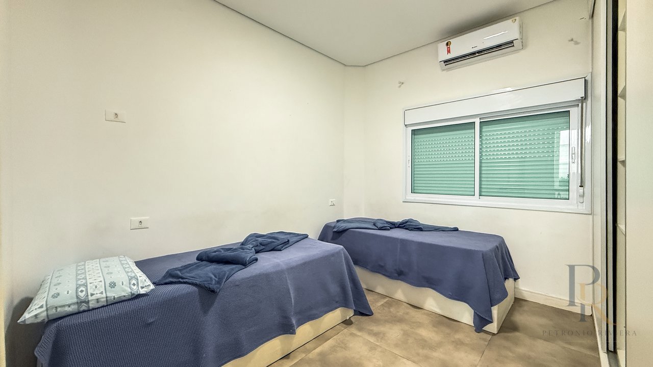 Casa pé na areia recuado  — foto 35 de 44