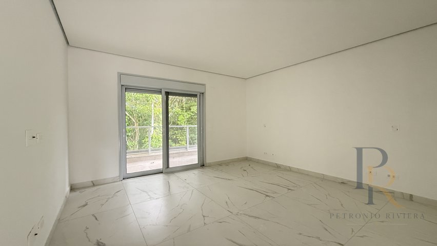 Casa em Condomínio — foto 6 de 40