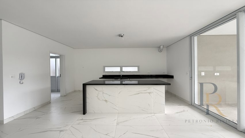 Casa em Condomínio — foto 9 de 42