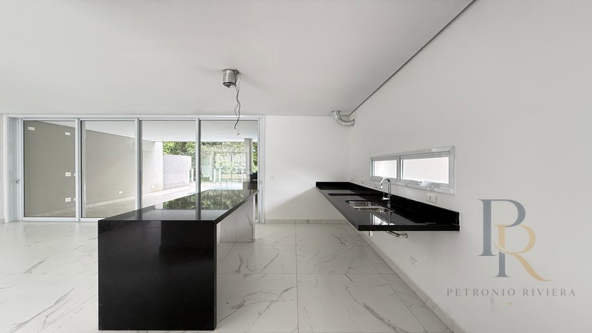 Casa em Condomínio — foto 10 de 40
