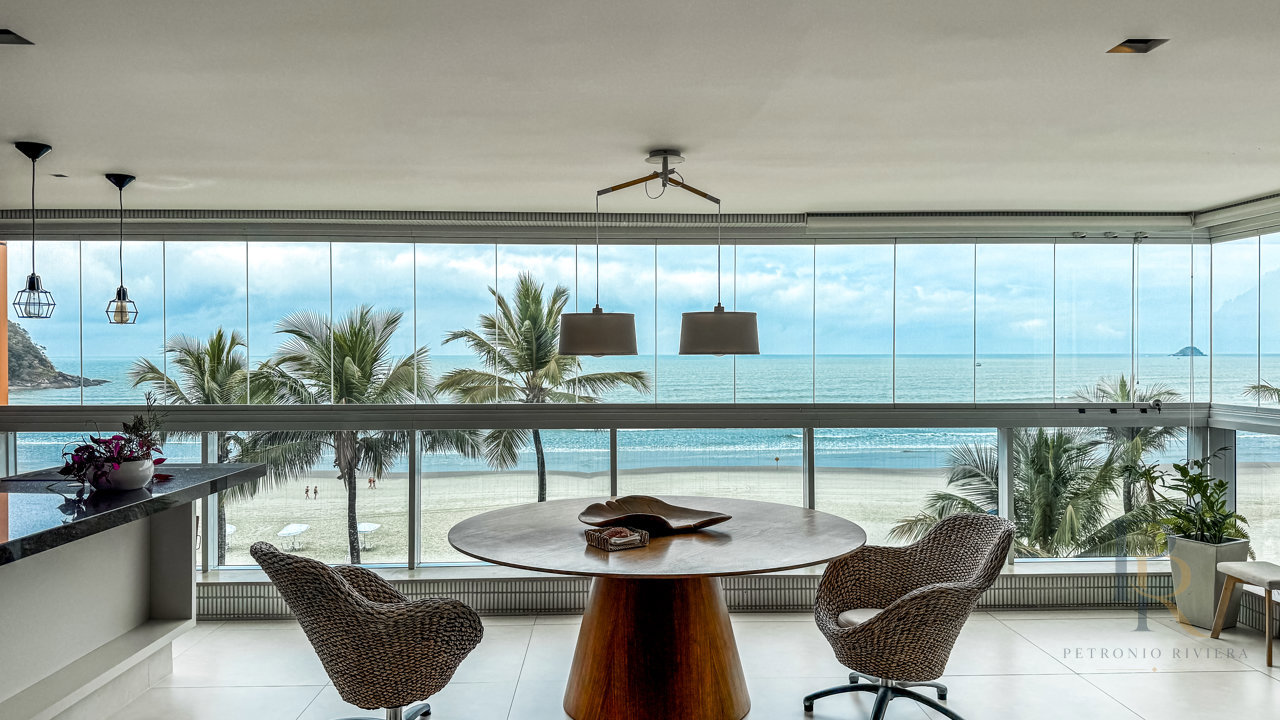 Apartamento pé na areia frontal — foto 20 de 61