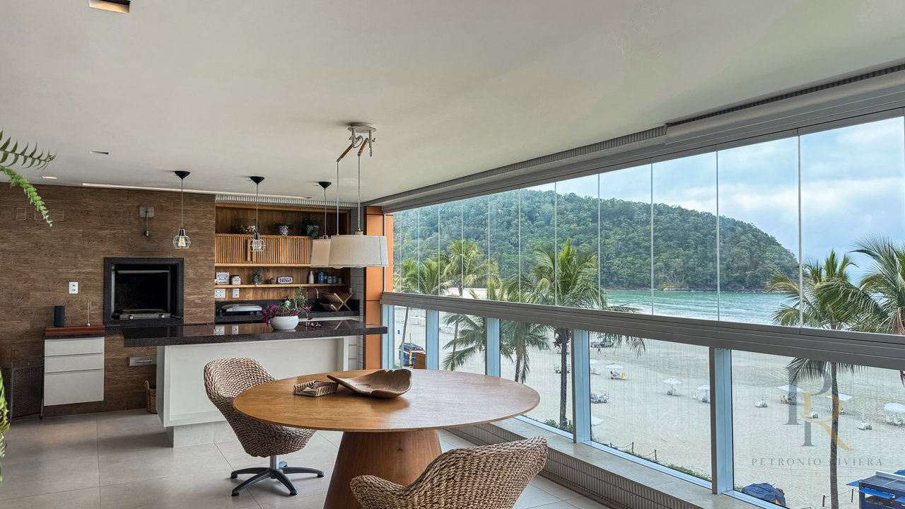 Apartamento pé na areia frontal — foto 17 de 61