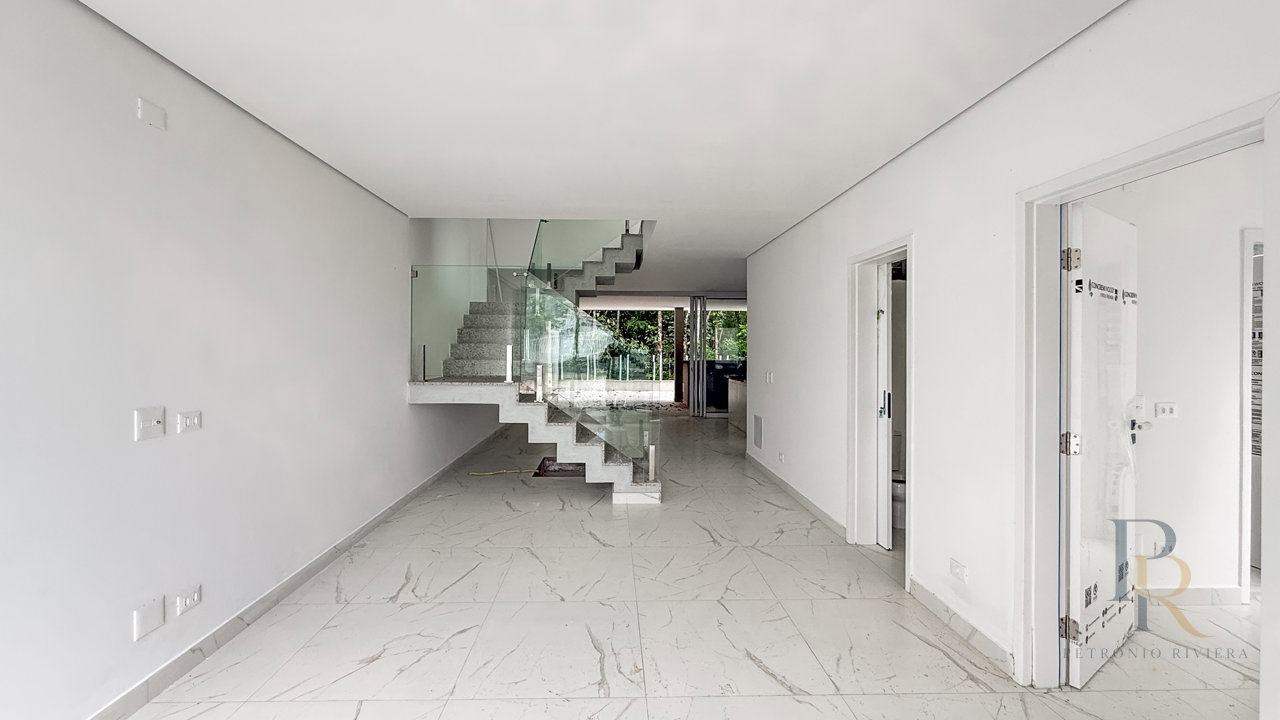 Casa em Condomínio — foto 2 de 57