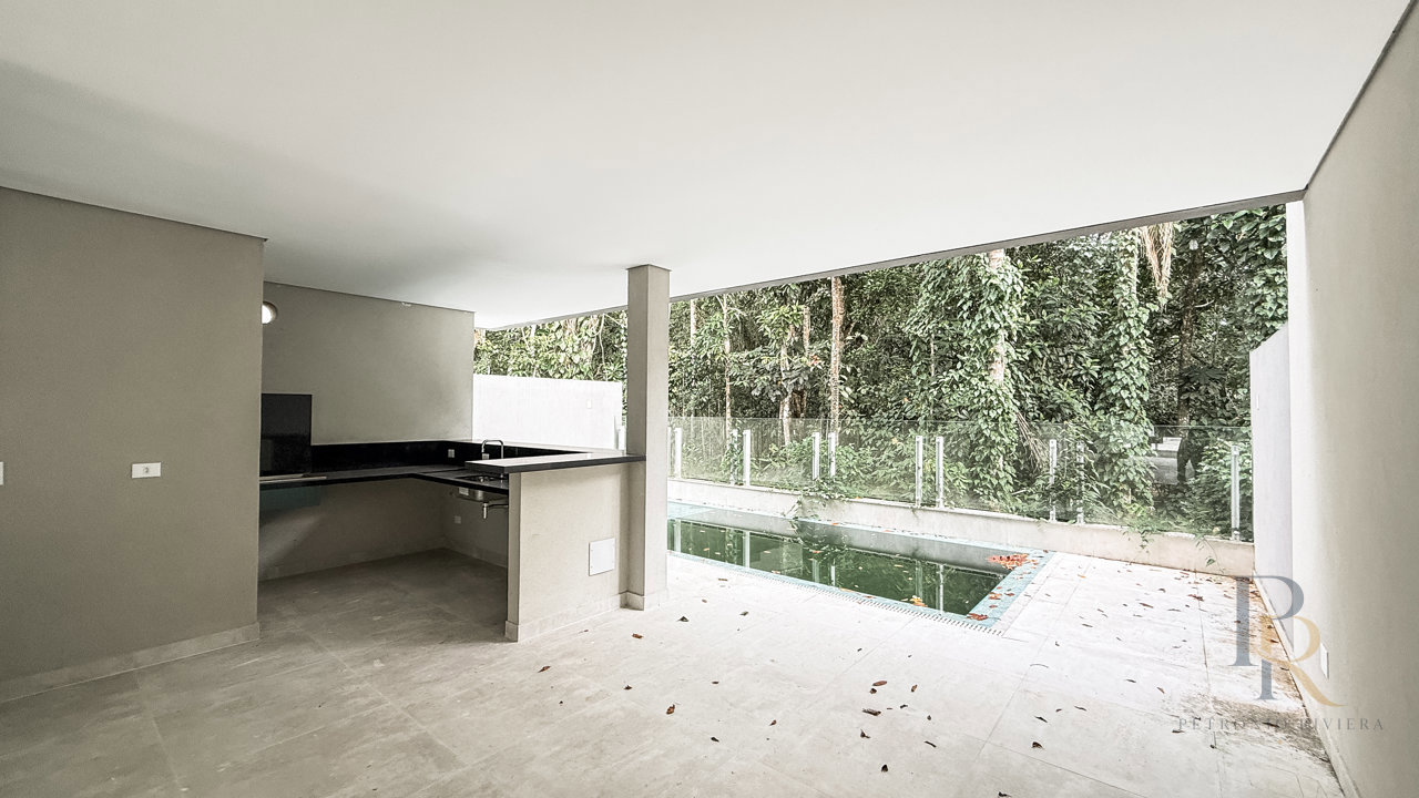Casa em Condomínio — foto 6 de 33