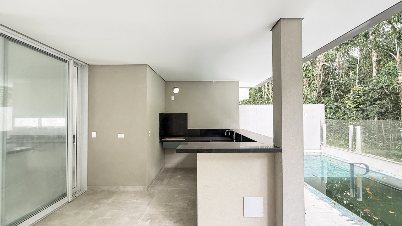 Casa em Condomínio — foto 5 de 33
